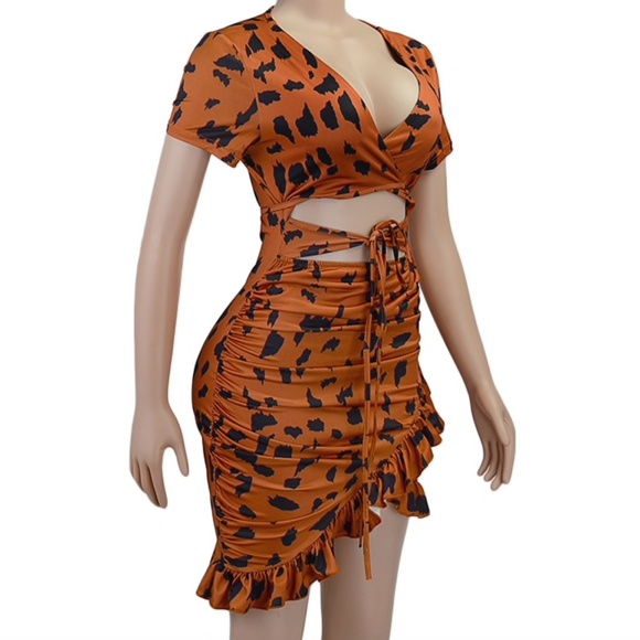 NEW! CHEETAH LEOPARD WRAP DRESS TIE FRONT CUT OUT - Picture 6 of 7